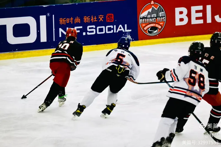 包含冰球战术革新取得奇效,引发战术热潮的词条 包含冰球战术革新取得奇效,引发战术热潮的词条