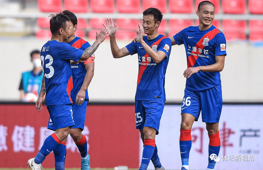 威廉姆斯险胜阿斯顿马丁,周冠宇状态火热 威廉姆斯险胜阿斯顿马丁,周冠宇状态火热