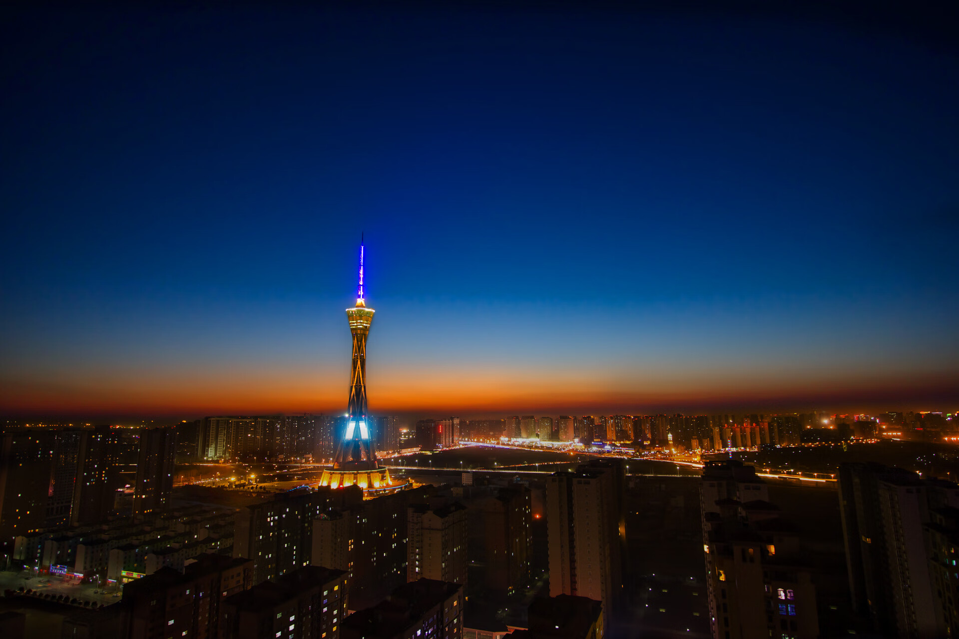 开云体育在线-波斯铁骑破罗马，亚洲之光定乾坤，孙兴慜如何成为历史交汇点上的关键先生