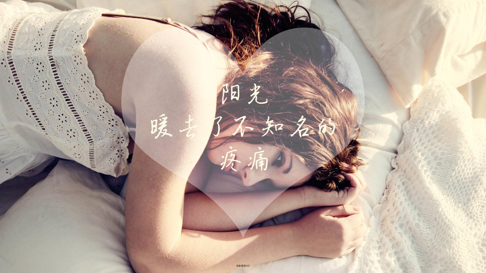 黄潜艇碾碎非洲雄鹰！友谊赛中的世界排名暗战，苏亚雷斯独舞接管比赛