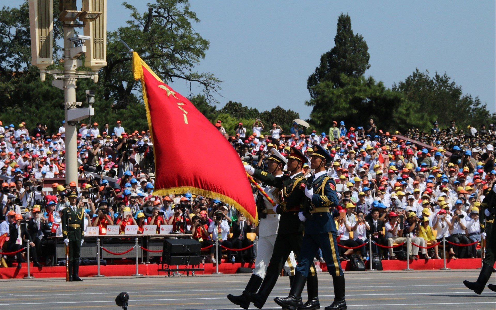 铁血之师再亮剑！伊萨克化身关键先生，马竞强势收割马赛晋级
