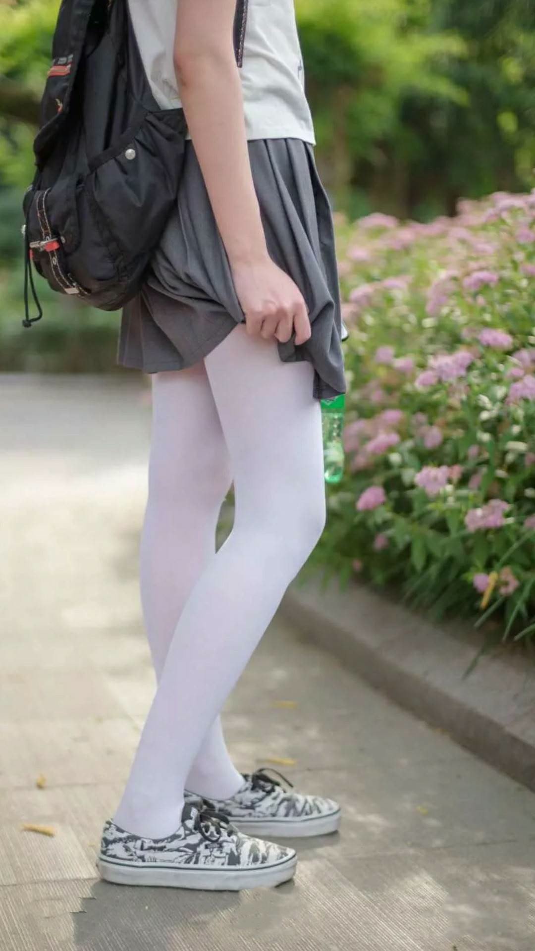 末节封神！莫兰特单骑救主，尼克斯血拼黄蜂惊险过关