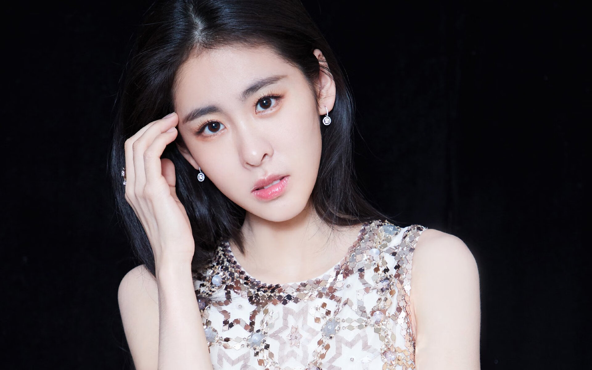 双加时鏖战，阿尔瓦雷斯成为毕尔巴鄂唯一英雄